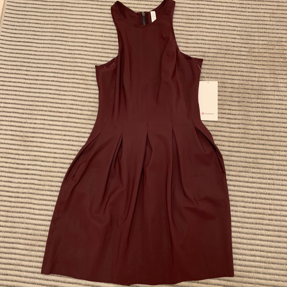 Lululemon “Here to There”  dress (size 10) NWT